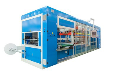 Üç İstasyonlu Plastik Termoform Makinesi
